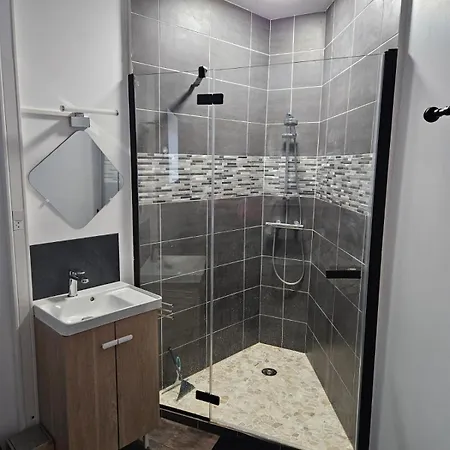 Jolilina شقة Mirebeau